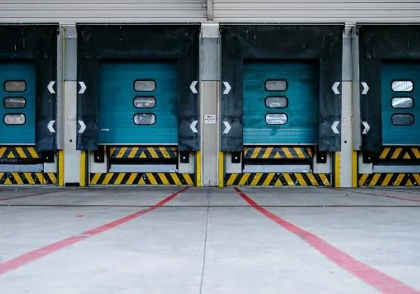Flexible Capital for a Large-Format Industrial Asset in a Supply-Constrained Market